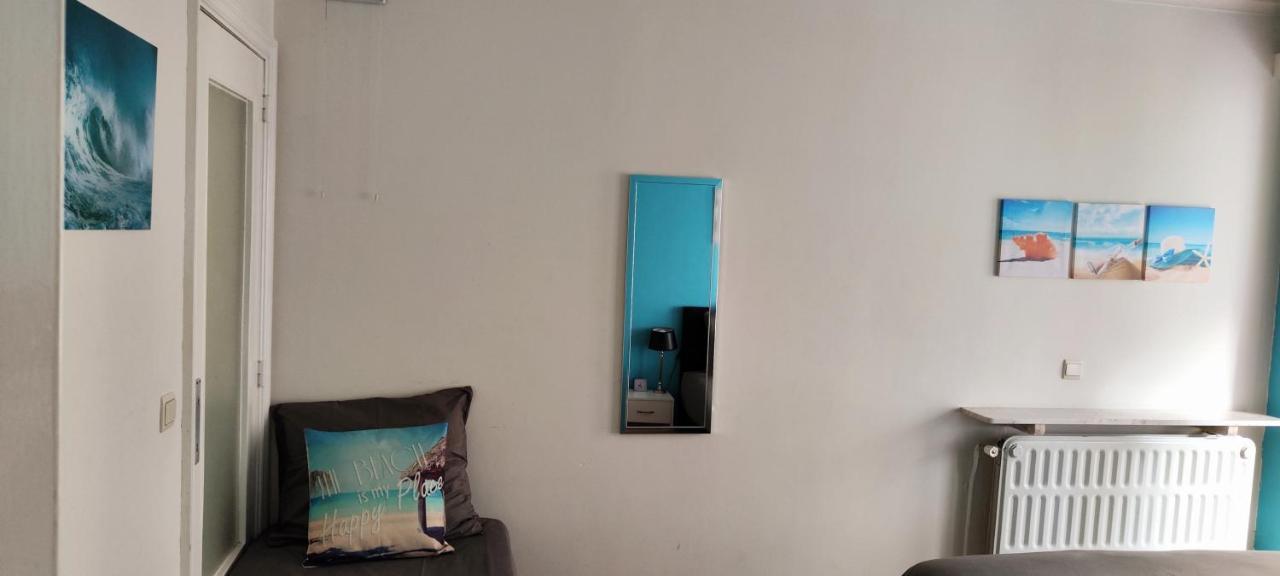Studio 2/4P Avec Salle De Bain Prive Oostende Exteriör bild